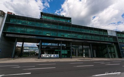 Linz AG……Ein Glaspalast in der Wienerstrasse…