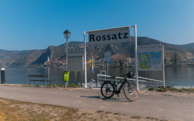 Radfahren in der Wachau. Im Frühling einer meiner ersten Touren die ich mache. Ausgangspunkt ist Rossatz bei der Donau.