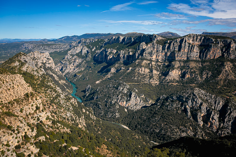 Die Verdonschlucht, französisch Gorges du Verdon, umgangssprachlich auch Grand Canyon du Verdon, ist eine Schlucht in der französischen Provence, Département Alpes-de-Haute-Provence.